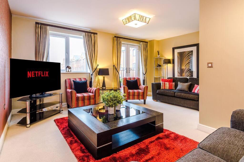 Stylish Townhouse Chester City Centre With Parking 外观 照片